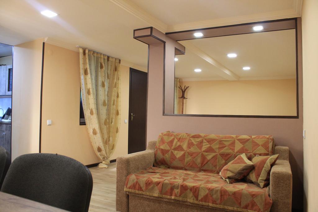Apartment Cool House بورجومي المظهر الخارجي الصورة